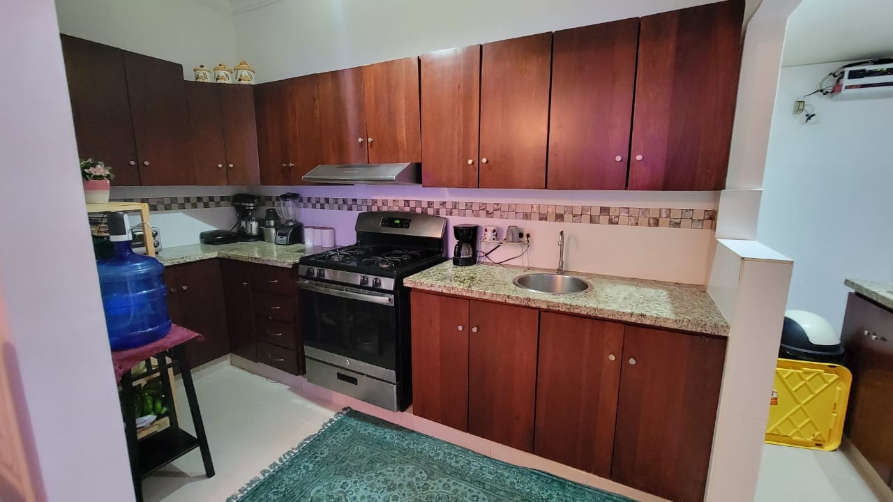 apartamentos - PRIMER PISO ENSANCHE OZAMA (J.E) 9