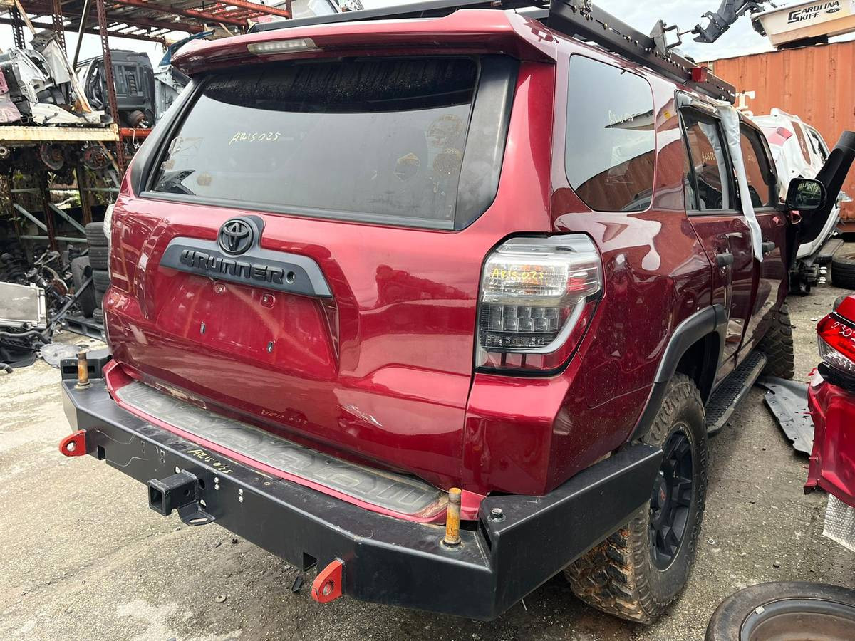 repuestos - Compuerta Trasera Para Toyota  4RUNNER 2010 - 2020 Baúl 