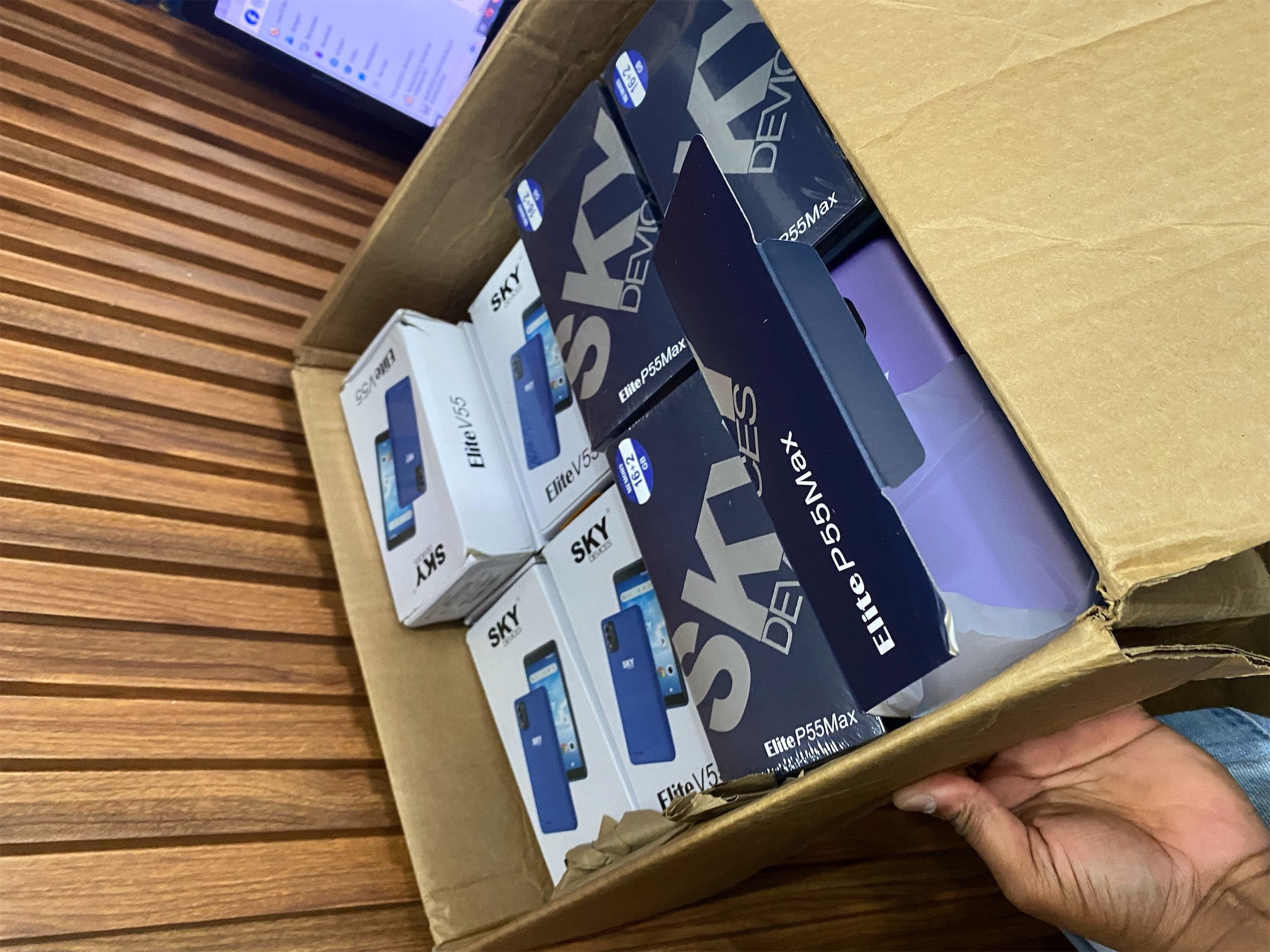 celulares y tabletas - SKY Elite 16GB dual sim  3