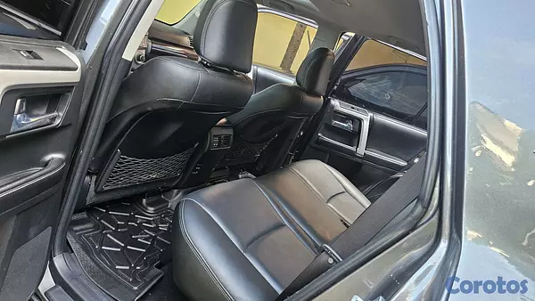 jeepetas y camionetas - Toyota 4runner 2016 límited 4x4 8