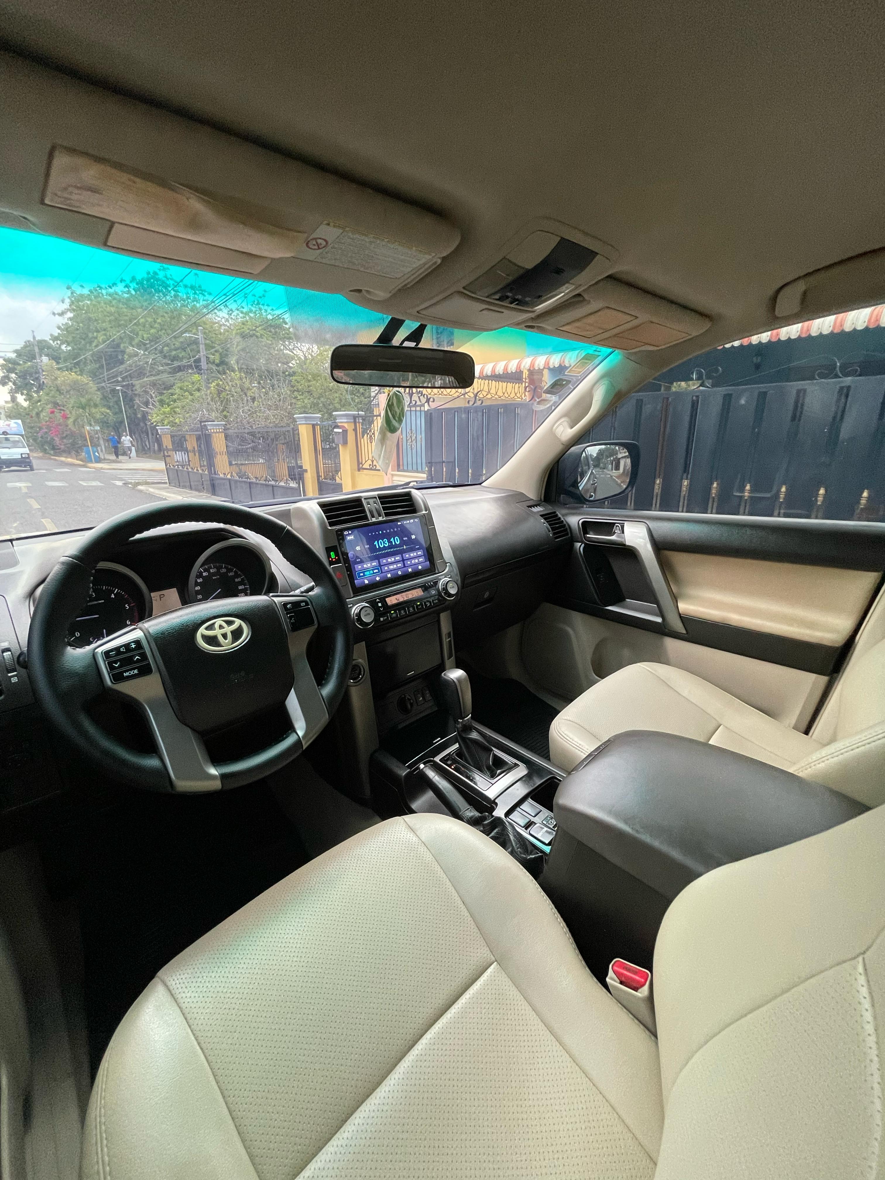 jeepetas y camionetas - Toyota land cruicer prado txl 2012 5