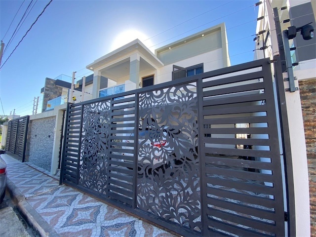 casas - Venta de casa en la autopista de san Isidro prado oriental Santo Domingo este 0