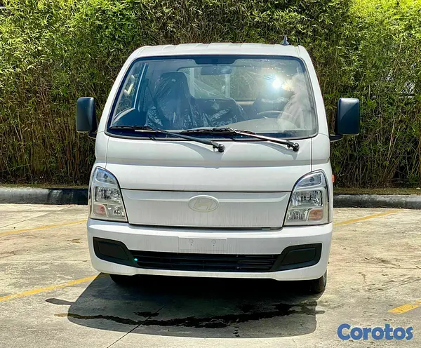 camiones y vehiculos pesados - HYUNDAI H-100 2026 9
