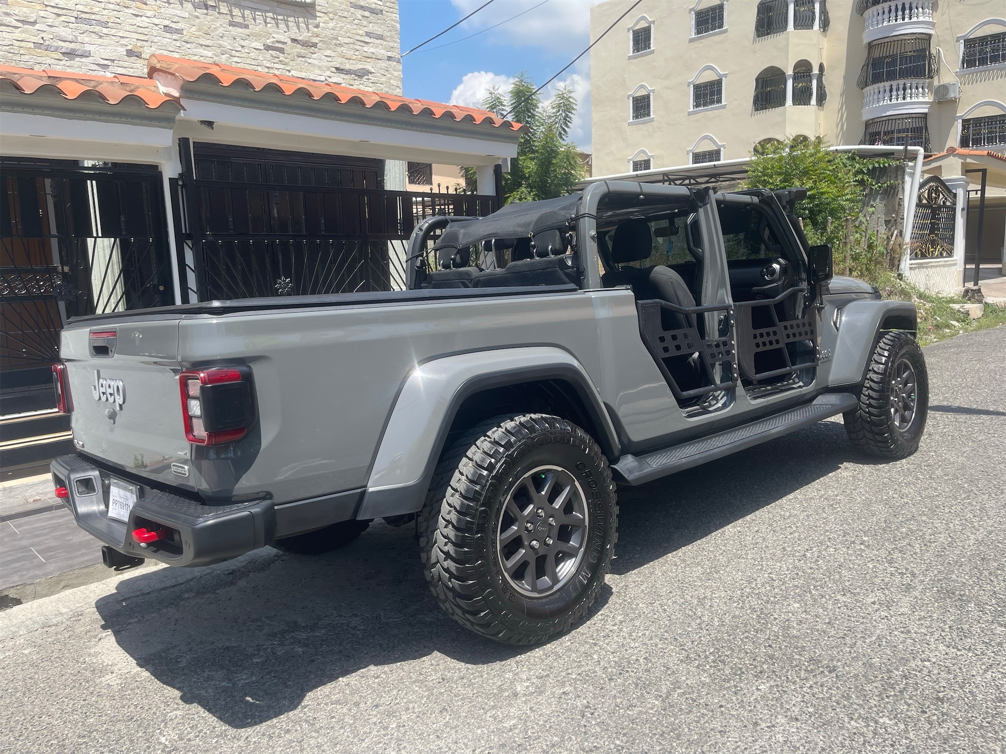 jeepetas y camionetas - 2020 Jeep Gladiator Overland 4x4 1