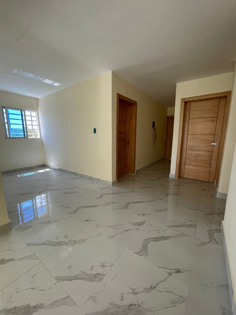 casas - Se vende casa de dos niveles en San Isidro 7