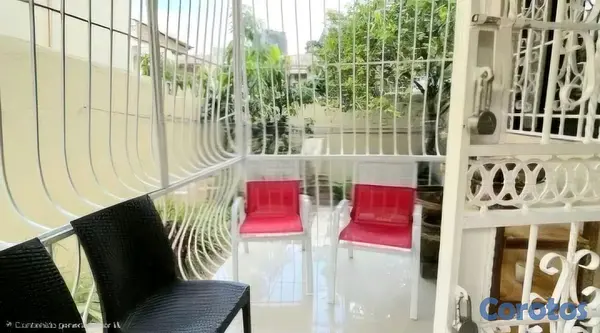 casas - Venta de Casa en Av Cayetano Germosén  6