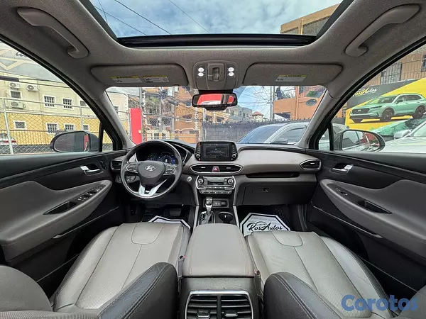 jeepetas y camionetas - Hyundai Santa Fe Limited 2020 8
