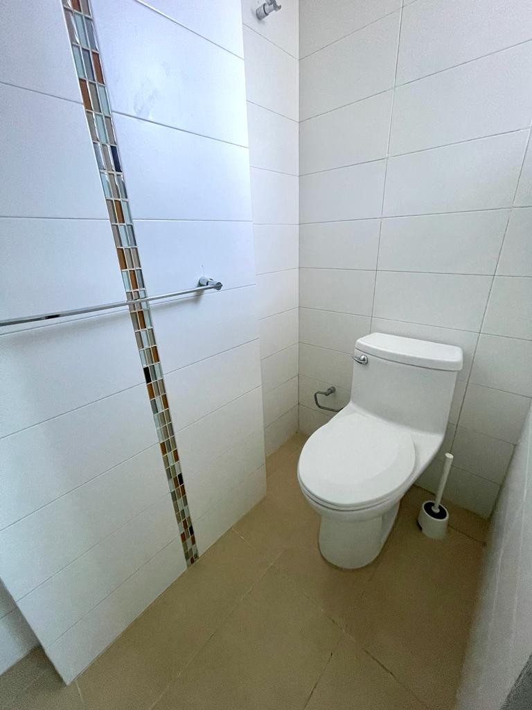 apartamentos - Alquilo apartamento con línea blanca en Gazcue  6