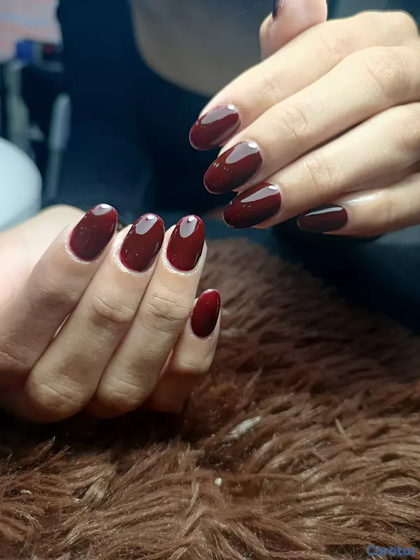 candidatos - Busco empleo como manicurista o otras áreas  5