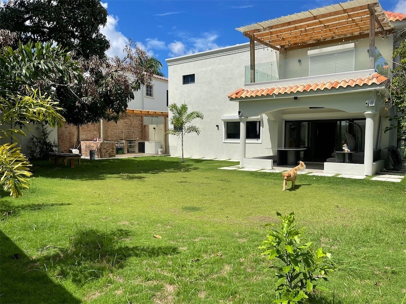 casas - Vendo Casa en Arroyo Hondo, Santo Domingo Distrito Nacional 3