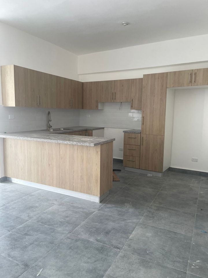apartamentos - Apartamento de 3 habitaciones en Evaristo Morales 5