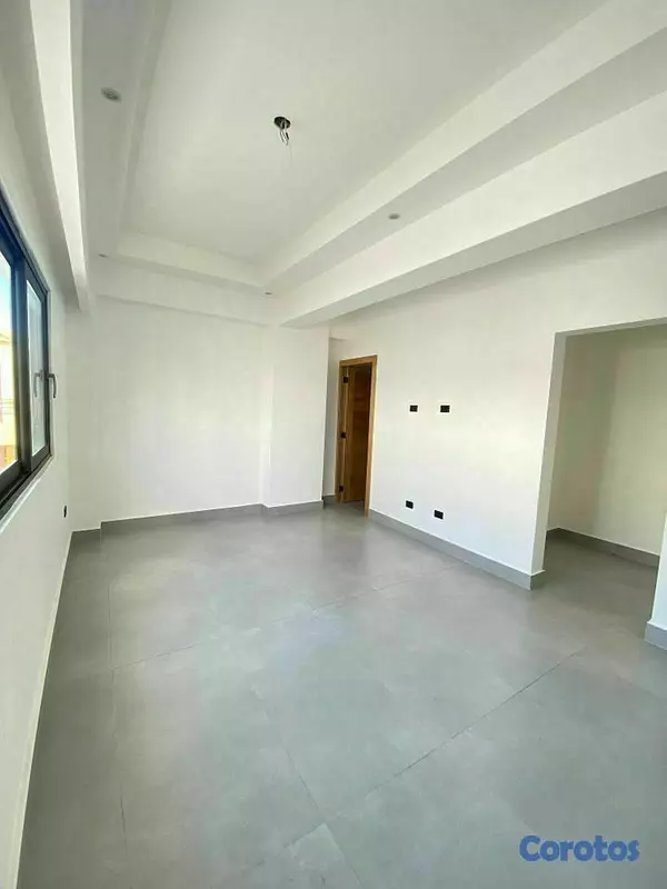apartamentos - Apartamento 2do nivel con terraza en venta  2