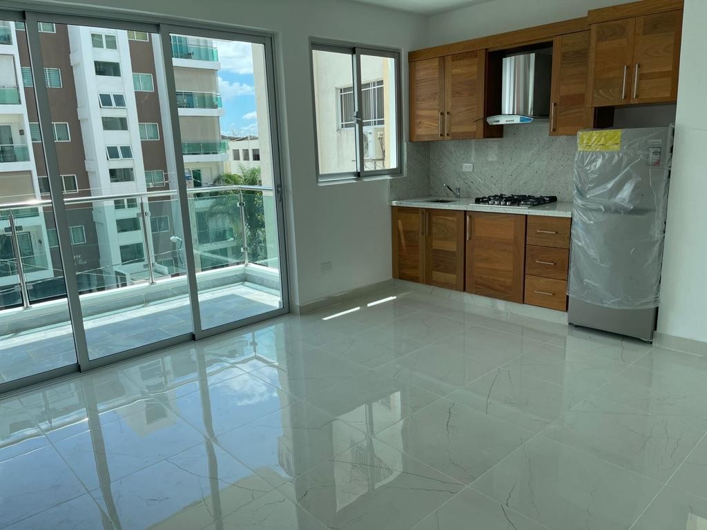 apartamentos - Apartamento 6to Nivel con Ascensor en La Rinconada 