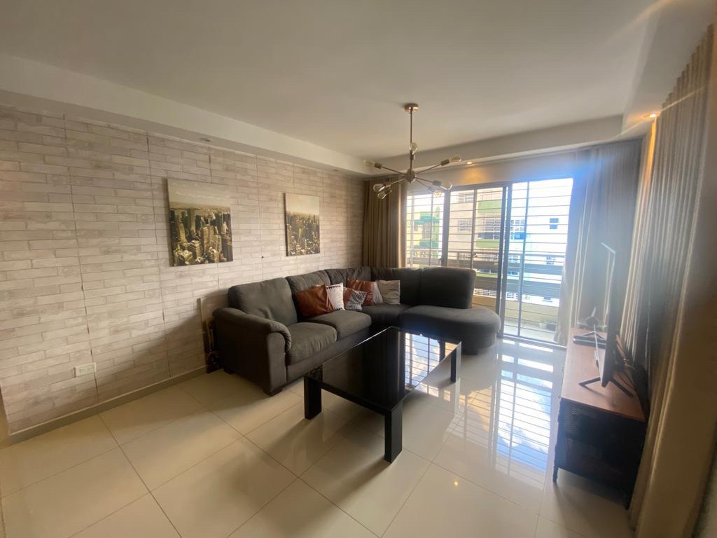 apartamentos - Amplio apartamento en Residencial Amanda II