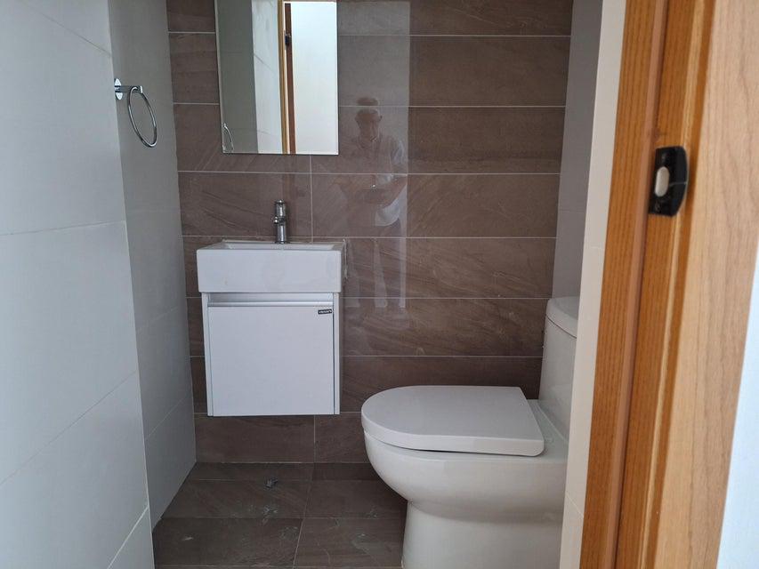 apartamentos - Apartamento en alquiler Bella Vista Santo Domingo 9