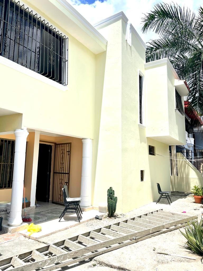 casas - Se vende casa en Buenos Aires del Mirador 5