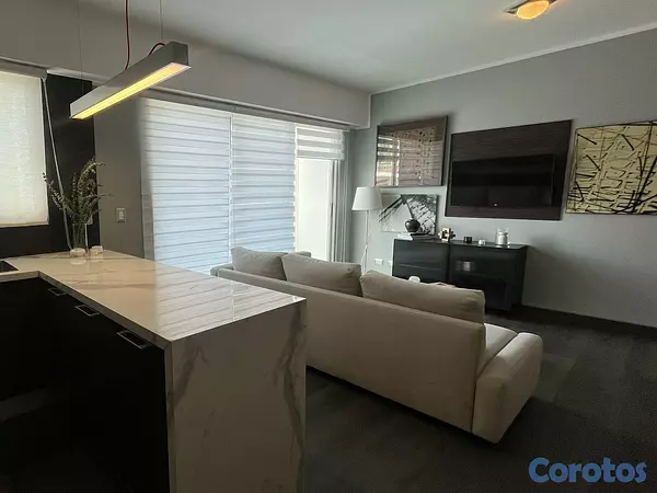 apartamentos - Apartamento en Alquiler en Piantini Amueblado de U 4