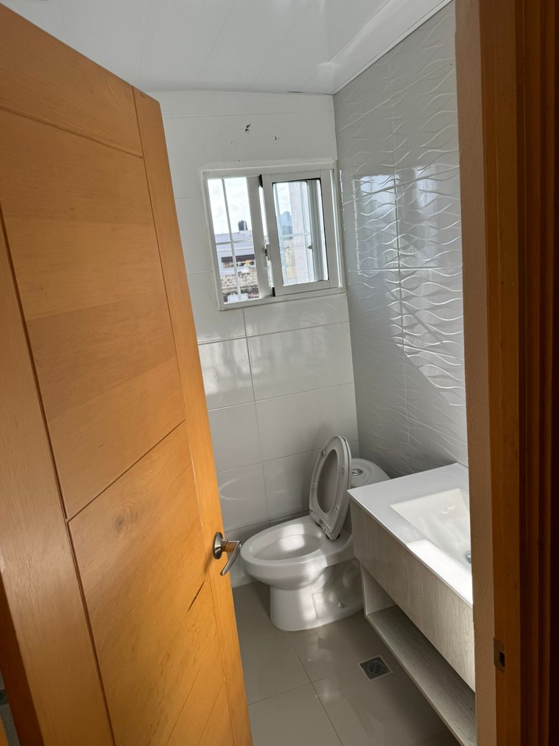 apartamentos - Alquilo apto en el Quisqueya 3 hab
usd$1050