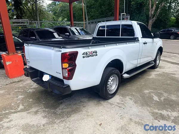 jeepetas y camionetas - IZUSU dmax 2025 6