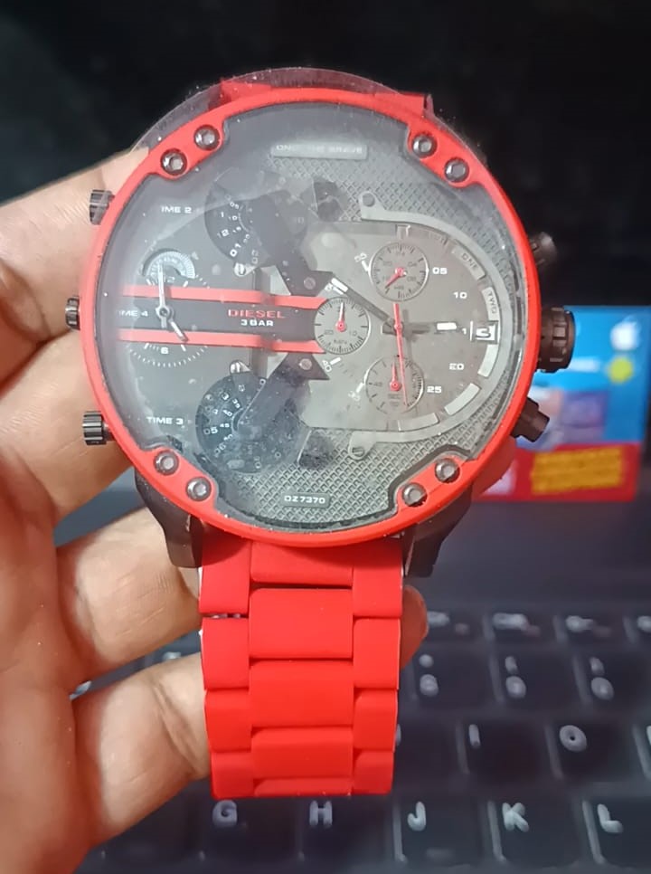 joyas, relojes y accesorios - Diesel Reloj Rojo Mr.Daddy 2.0 cuarzo acero inoxidable 1 mes de Garantia