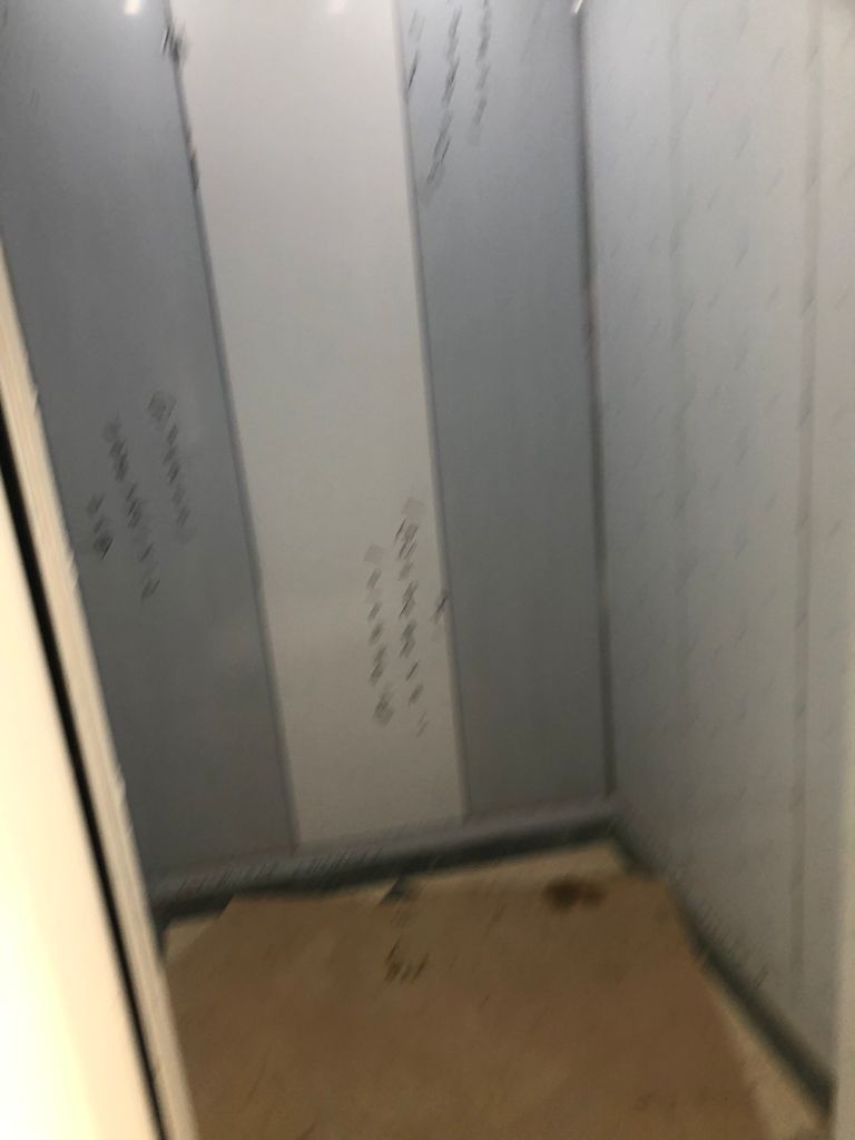 oficinas y locales comerciales - Edificio en los Cacicazgos Av. Enriquillo Remato 3