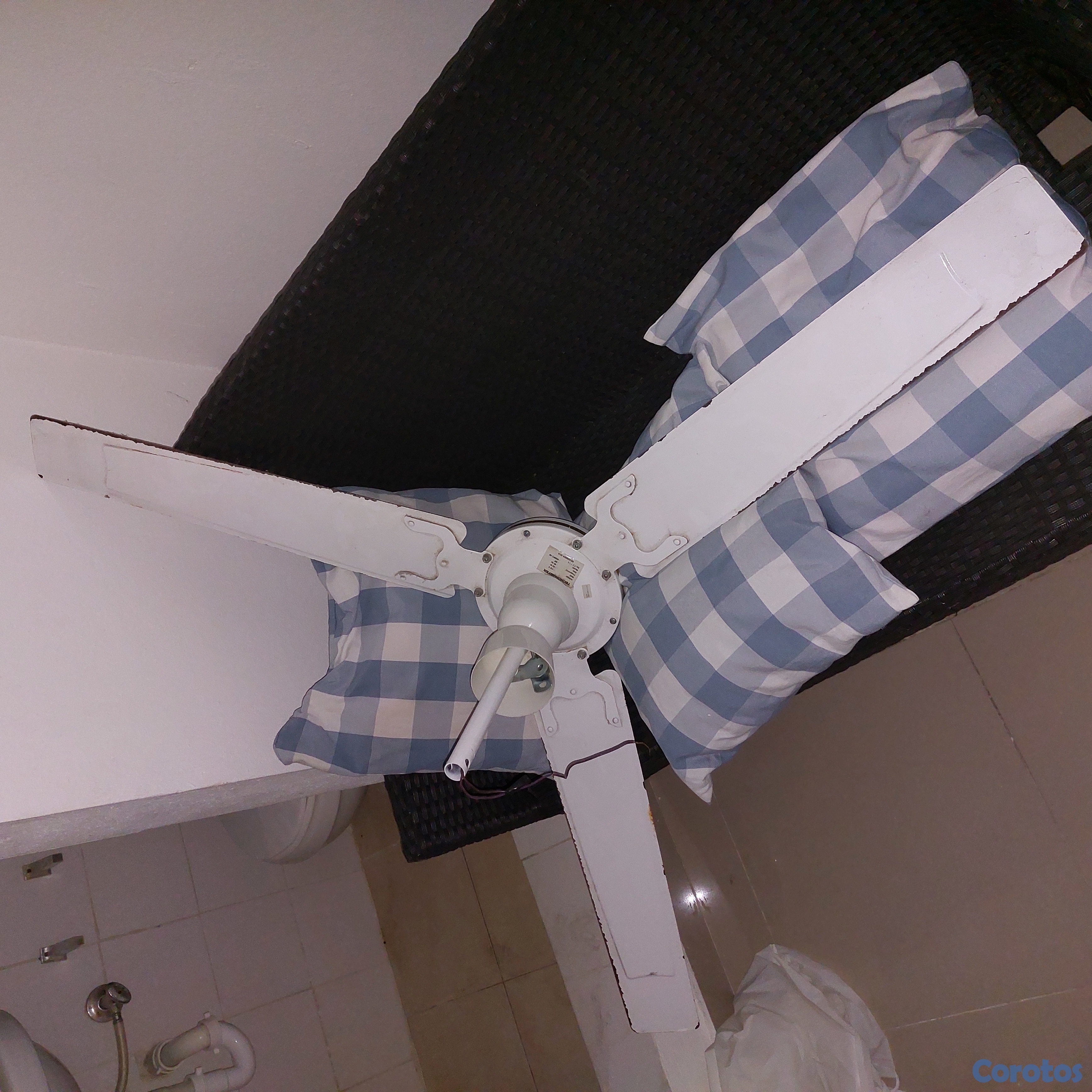 aires acondicionados y abanicos - Abanico de Techo Tecnomaster 56 pulgadas 1