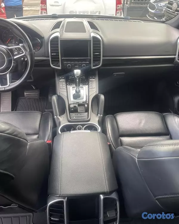 jeepetas y camionetas - PORSCHE CAYANNE 2017 8