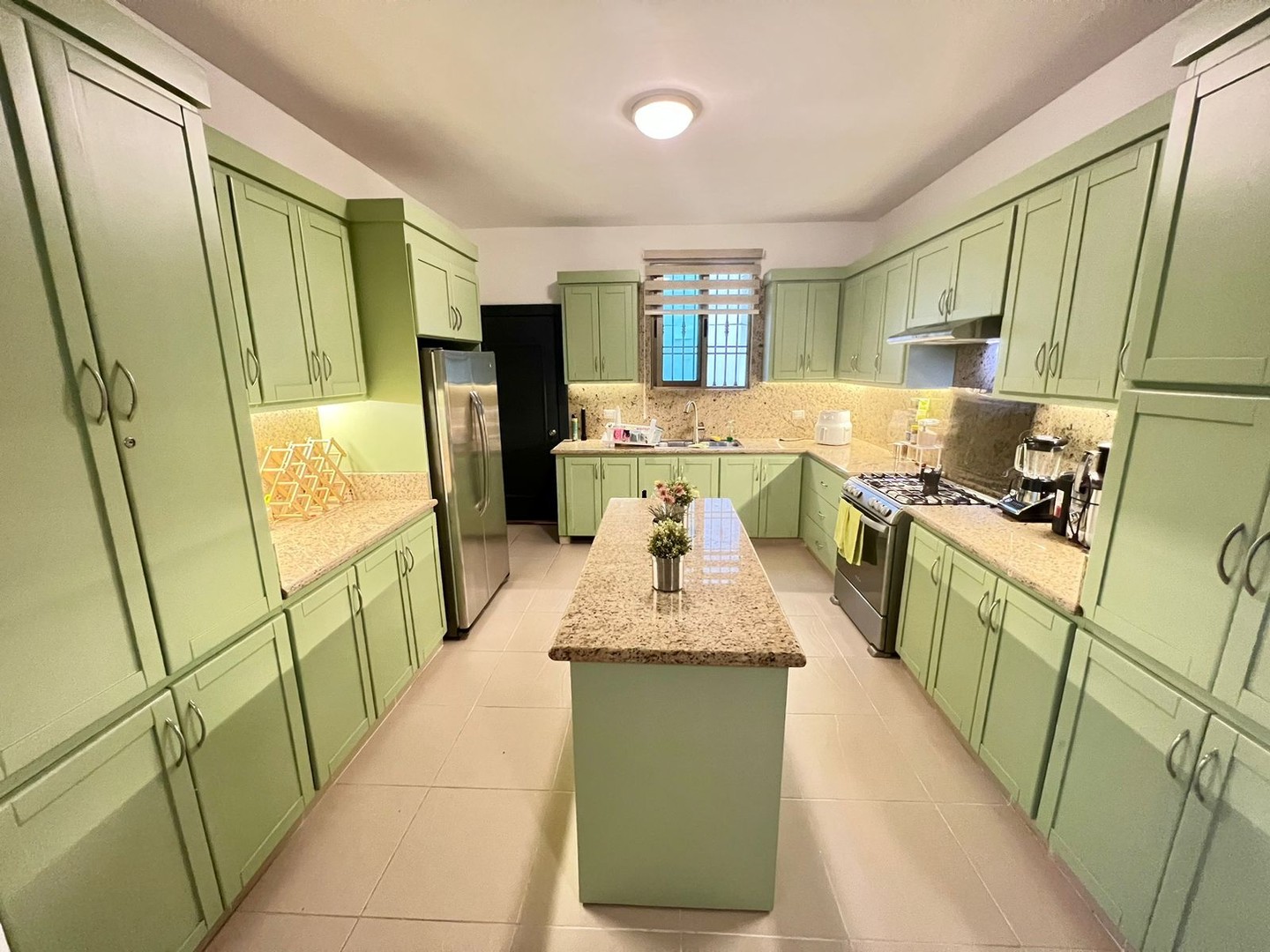 casas - MODERNA CASA PROYECTO CERRADO PROXIMO AL HOMS SANTIAGO 7