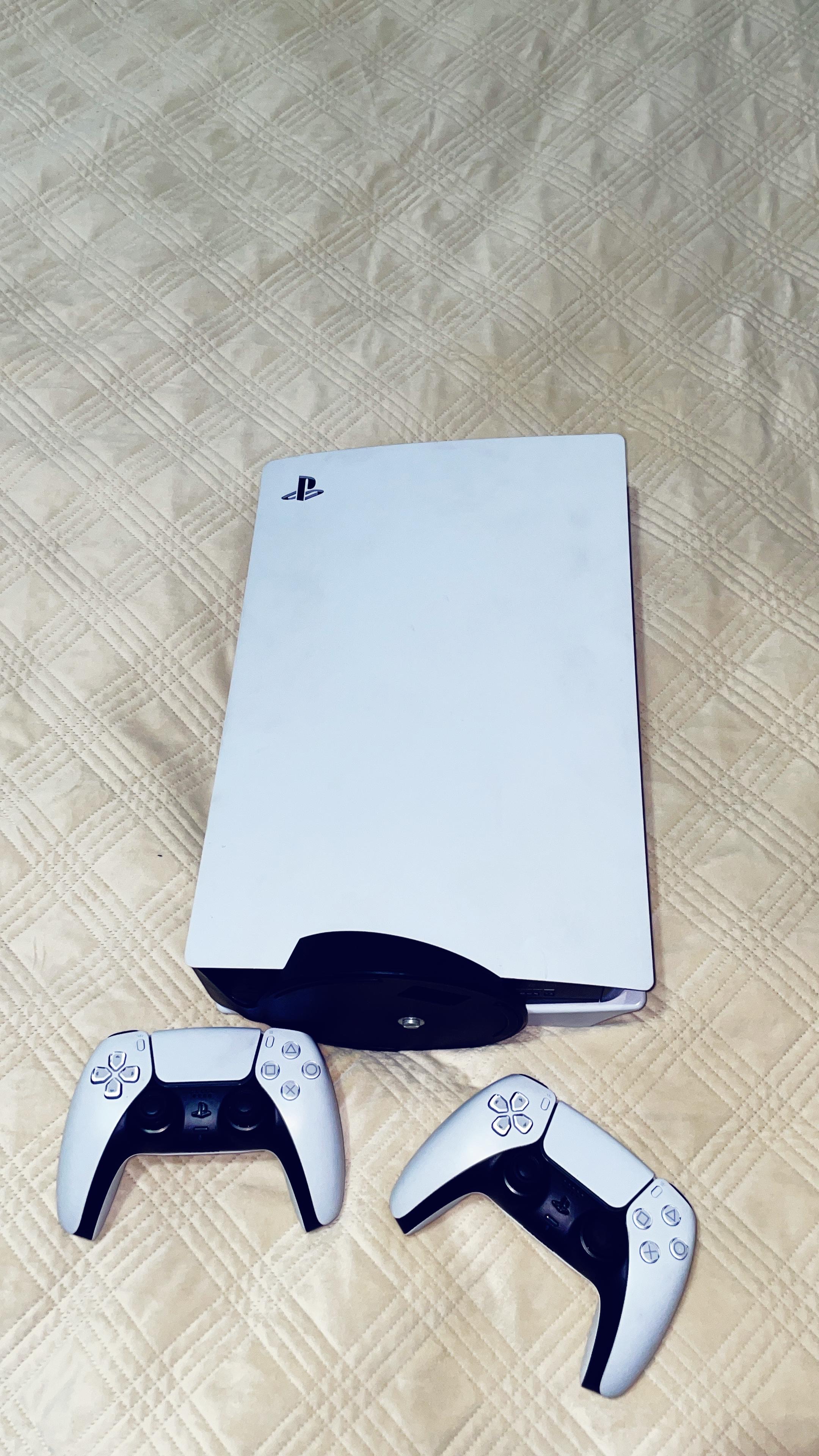 consolas y videojuegos - Ps5 Disco + 2 controles