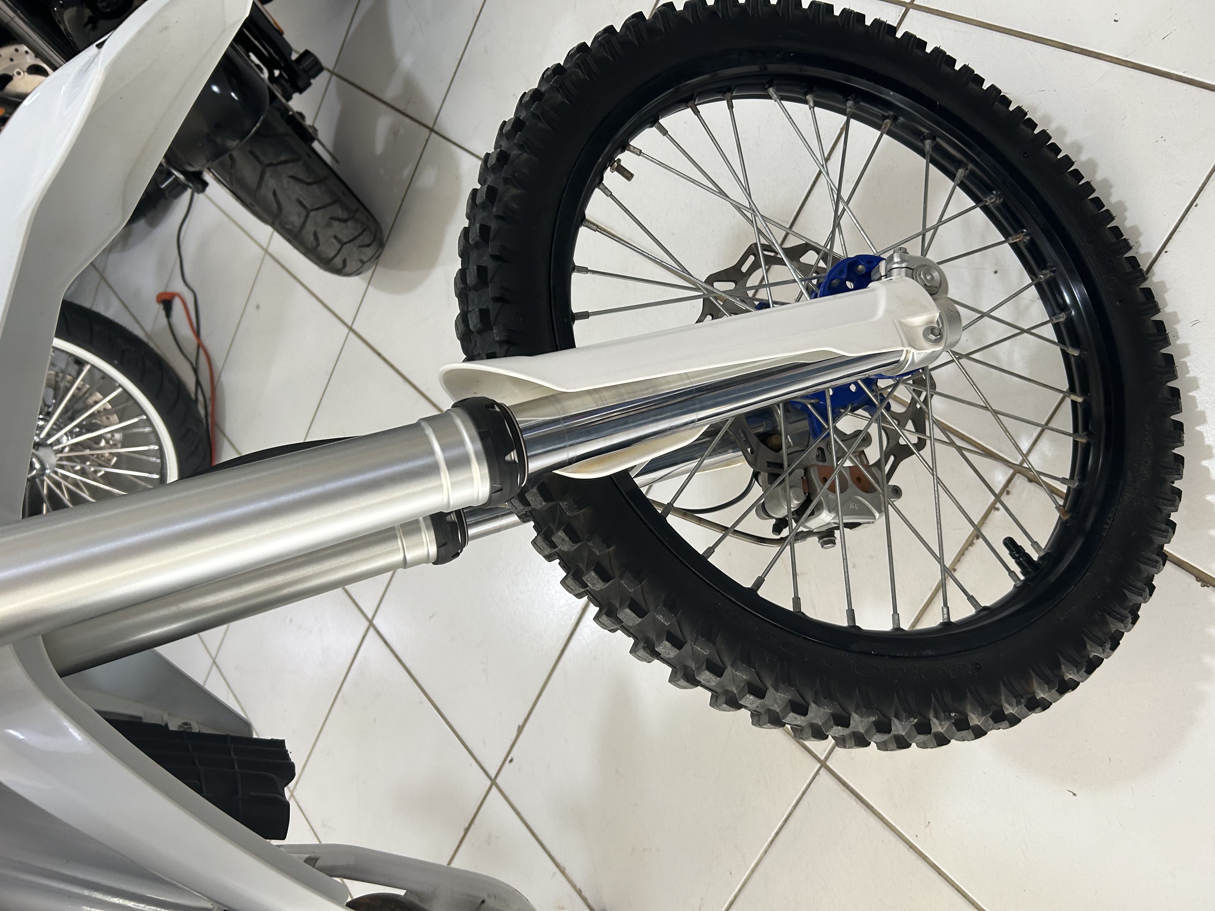 motores y pasolas - Tauro Zx 250 año 2021