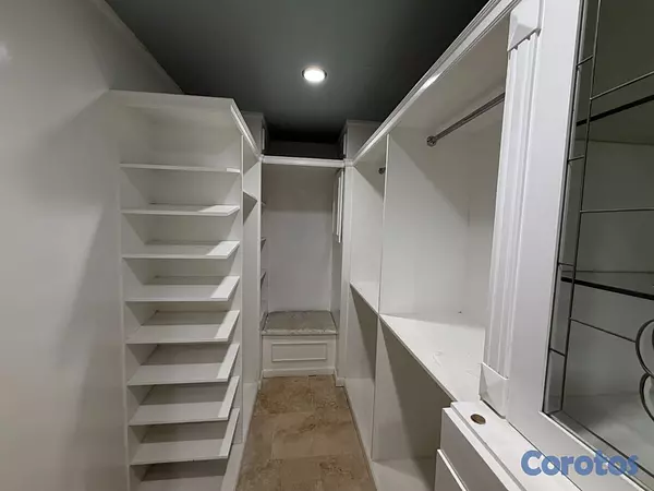 apartamentos - Amplio apartamento en alquiler en Evaristo morales 4
