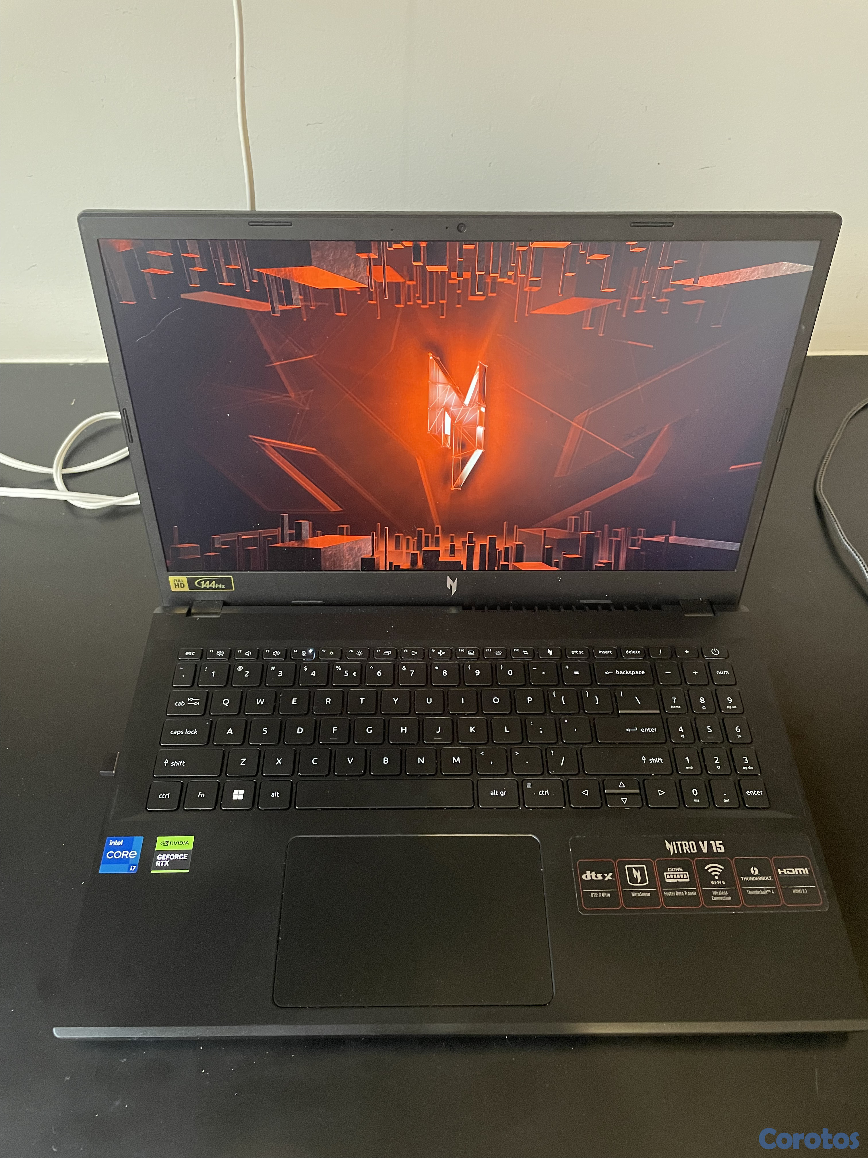 computadoras y laptops - ACER NITRO 5 15.6" 144HZ - Intel i7-13620H 16GB DD 8