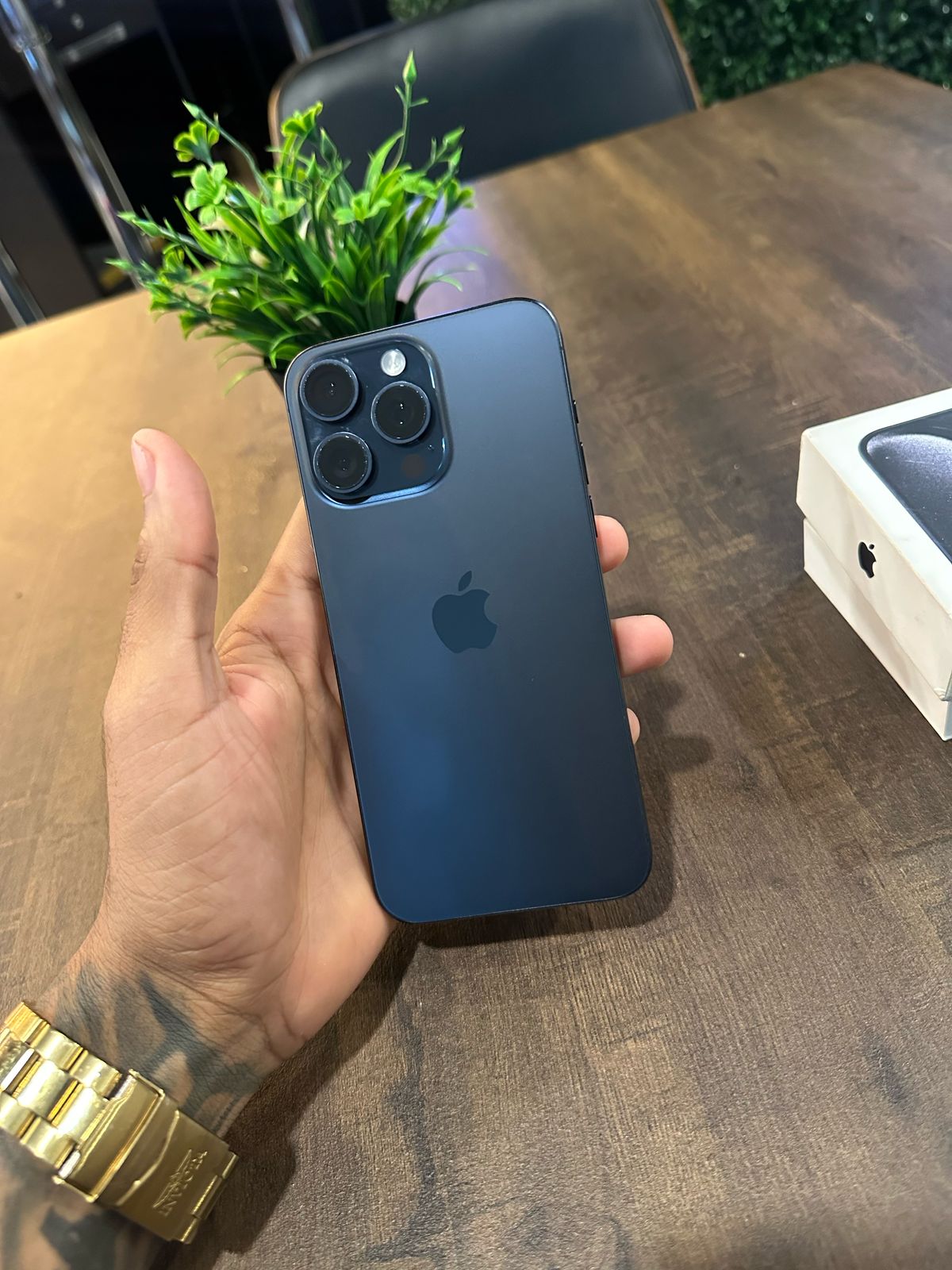 celulares y tabletas - IPHONE 15 PRO MAX 4