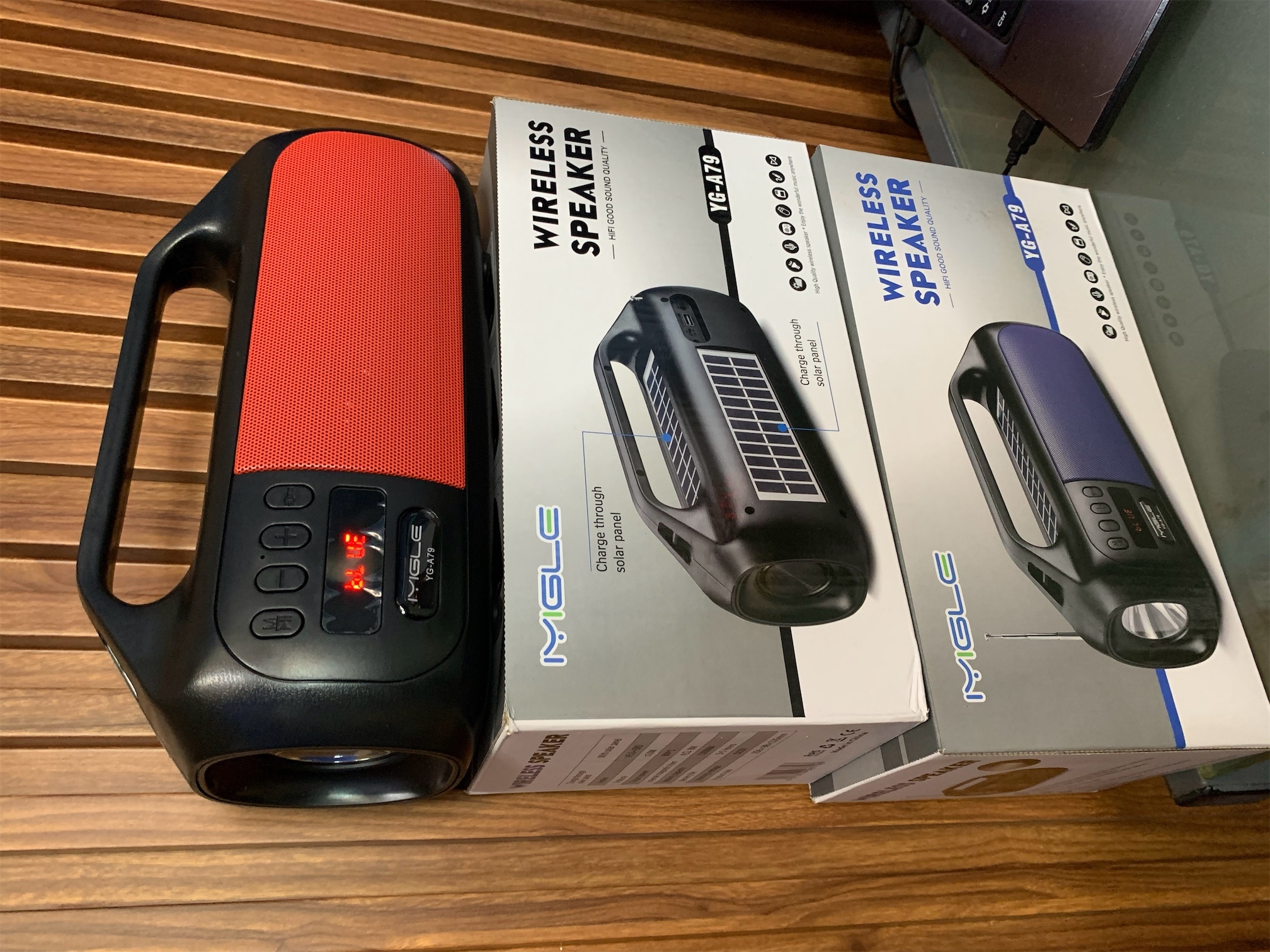 camaras y audio - YG A79 bocina pequeña con foco 💡  3