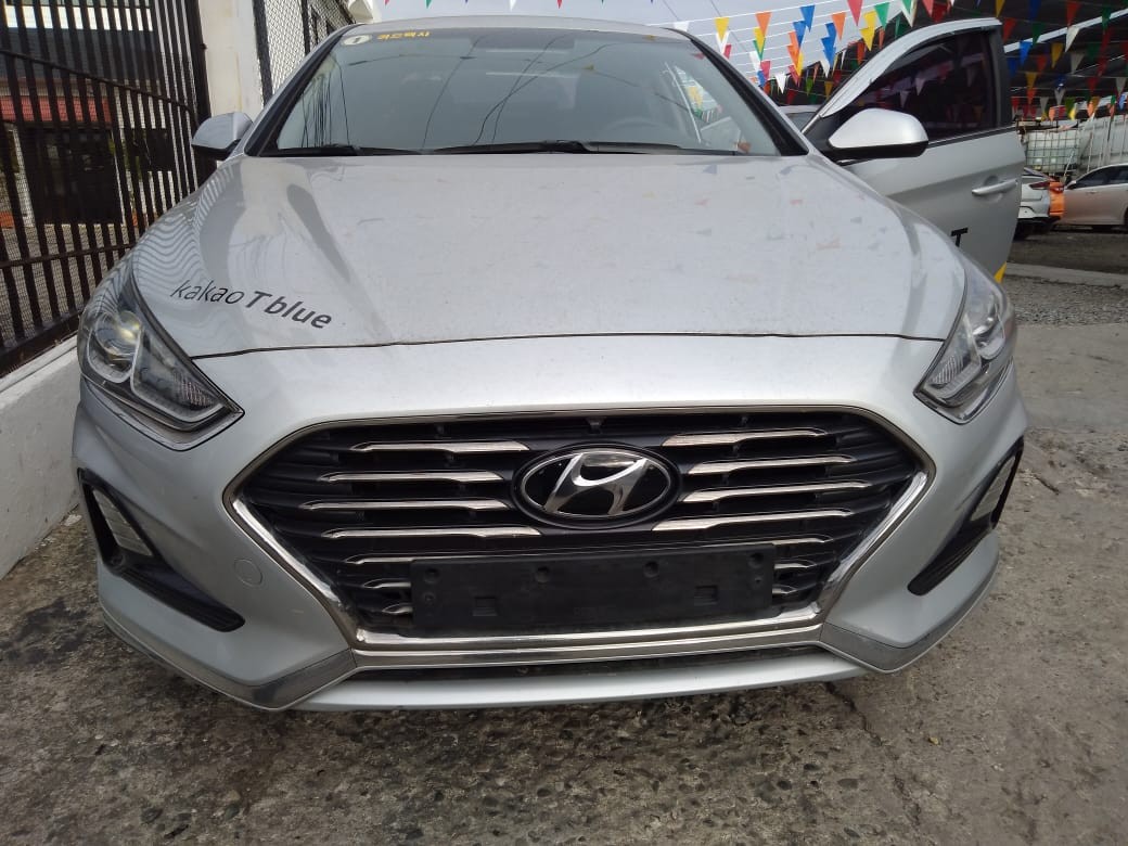 carros - HYUNDAI SONATA 2017 GRISDESDE: RD$ 655,100.00