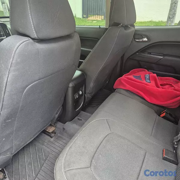jeepetas y camionetas - VENDO CHEVROLET COLORADO LT 7
