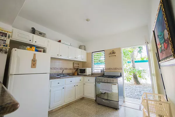 casas vacacionales y villas - Villa con piscina  en San Cristóbal-Palenque 2