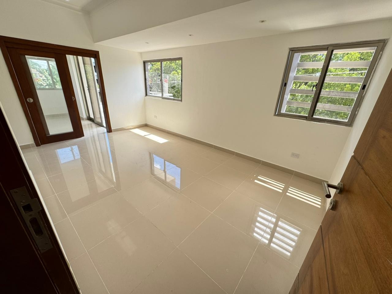 apartamentos - Apartamento Nuevo en Venta
LOS PRADOS
USD 248,045.00
FECHA DE ENTREGA:Julio 2024 7