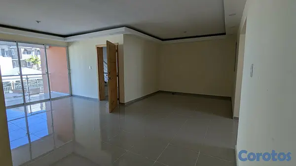 apartamentos - Apartamento en Venta Cerca de la parada del Metro  3