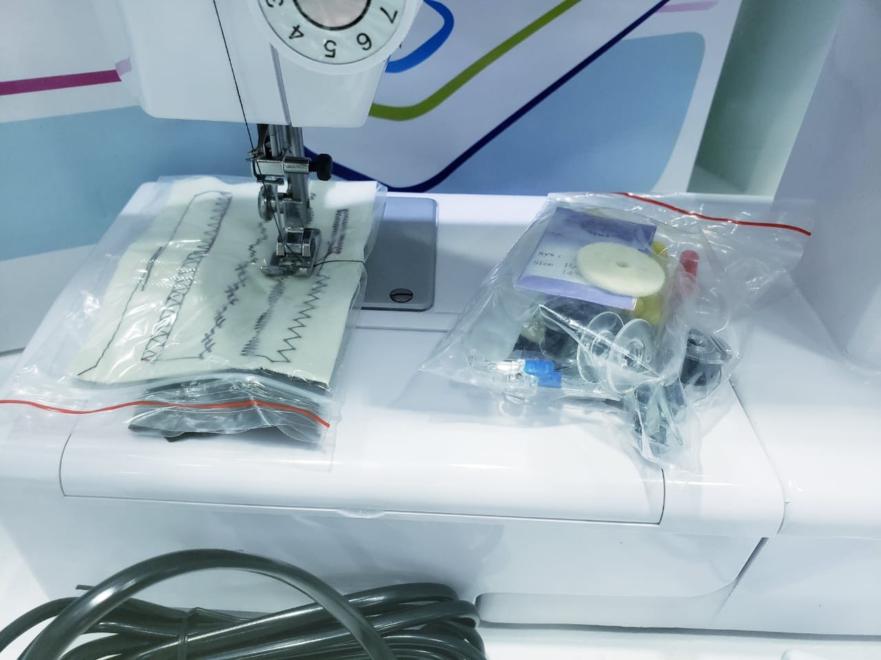 electrodomesticos - Maquina de coser Electrica multifuncional profesional JUKKY FH653 8