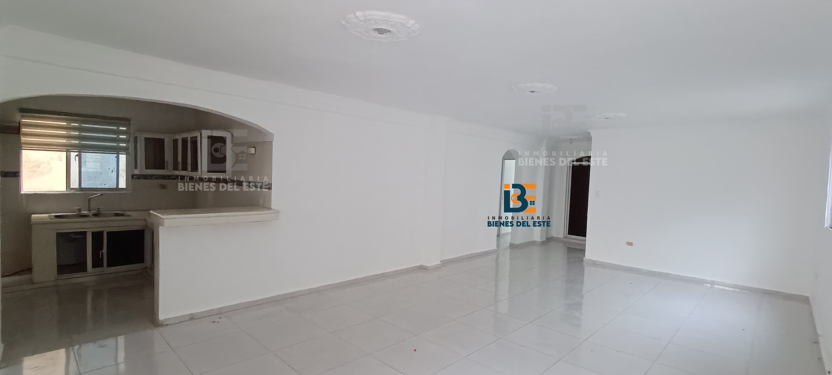 apartamentos - Se Alquila Apartamento Grande de Tres Habitaciones 3