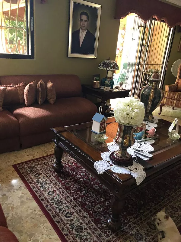 casas - Se vende casa en La Castellana 4