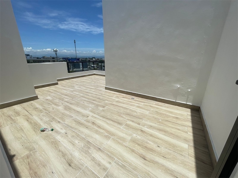 apartamentos - Venta de penthouse en el Mirador Norte Distrito Nacional con 208mts 5
