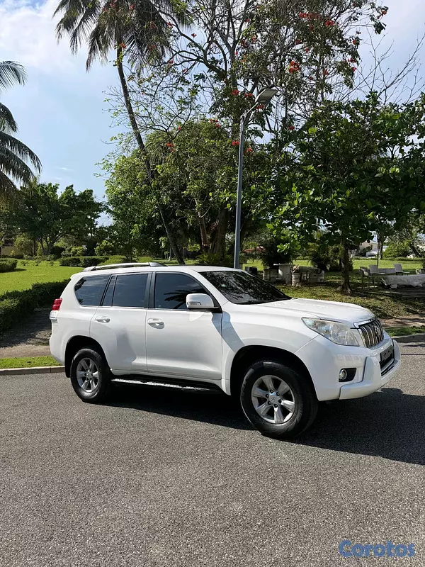 jeepetas y camionetas - Toyota land cruicer prado tx 2010 gasolina  5