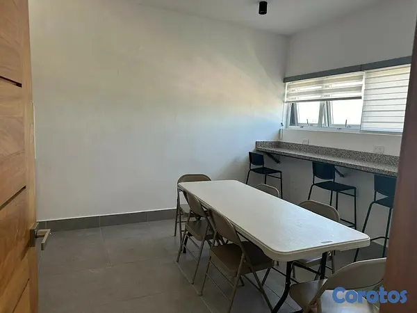 oficinas y locales comerciales - La Castellana
Corportarivo Esuar te ofrece  Locales Comerciales y para oficinas 10