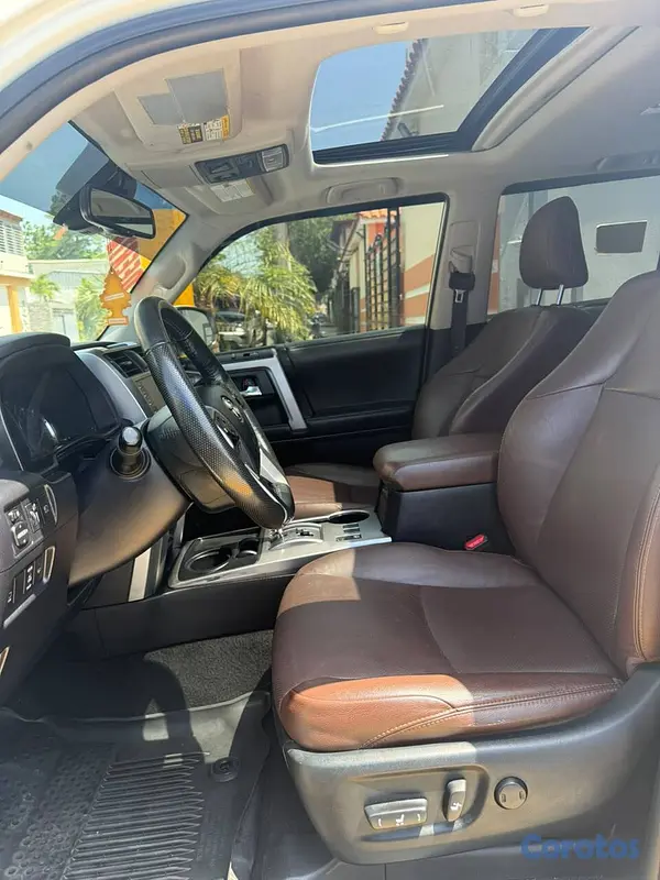 jeepetas y camionetas - Toyota 4Runner Limited Full 2023 5