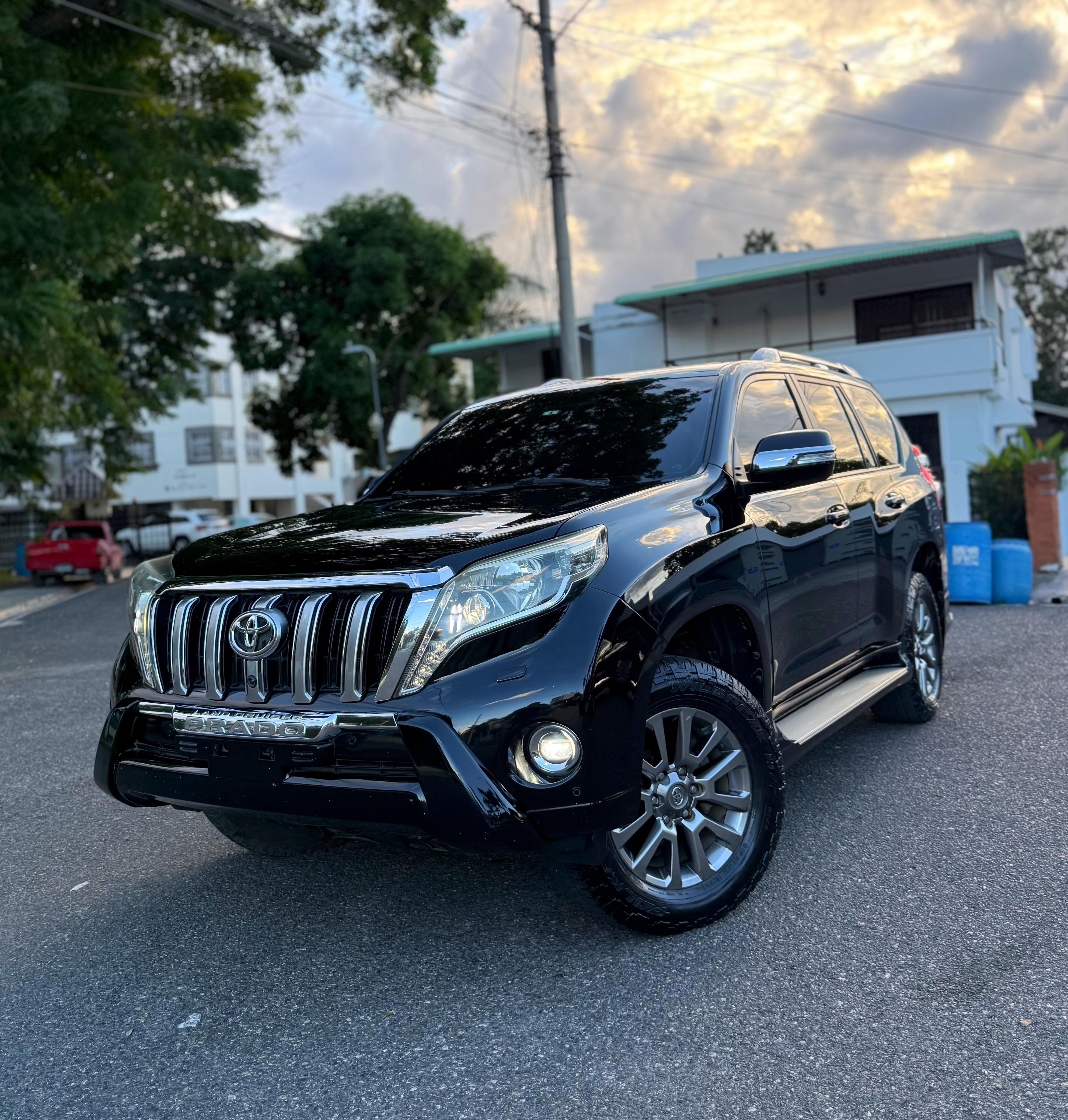 jeepetas y camionetas - Toyota land cruicer vxl 2016 0