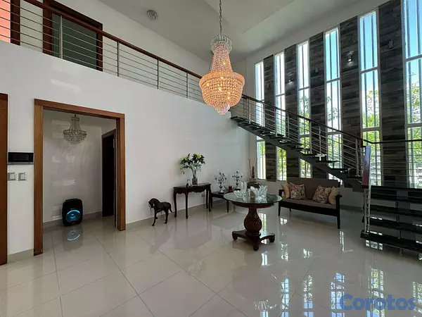 casas - Casa en Venta, Residencial Cerrado, Santiago. 7