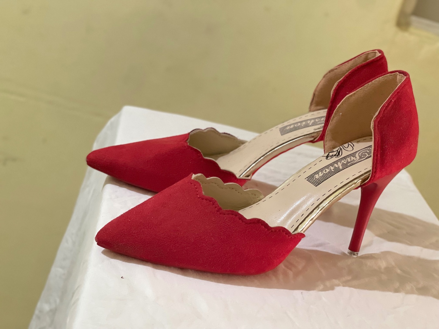 zapatos para mujer - Zapatillas nuevas de mujer size 7/5 rojas 
