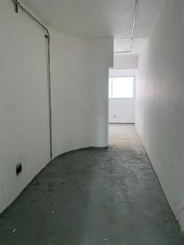oficinas y locales comerciales - Local céntrico en Bella vista 8